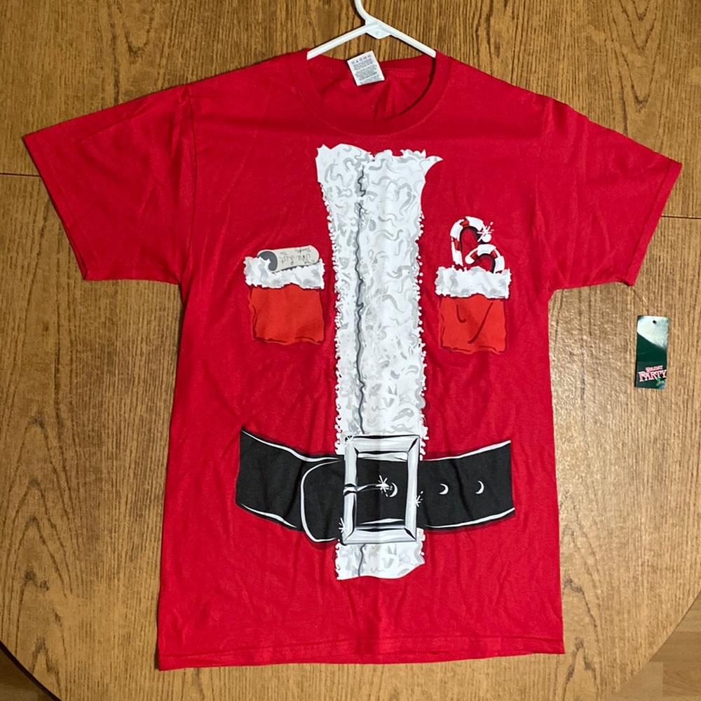 Holiday “Santa” T-Shirt, Fruit of the Loom, Size Adult S, NWT